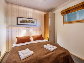 2 bedrooms, Internet