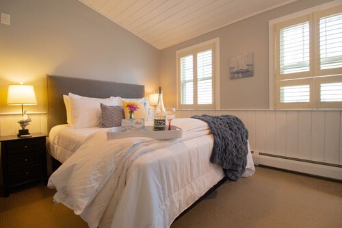 Charming Terrace Suite/Ogunquit/Ideal for Couples