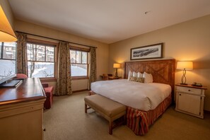 2 bedrooms, iron/ironing board, WiFi, bed sheets - Wheelchair Accessible 2-Bedroom Condo - Slopeside - No Cleaning Fee! by RedAwning (Crested Butte)