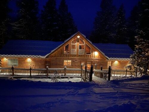 Rustic Mountain Cabin