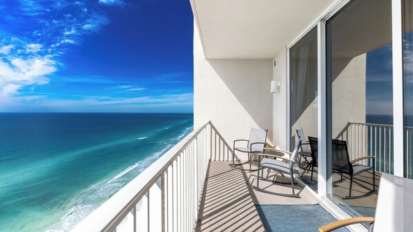 Property grounds - Tidewater - Top first-line beach views! Updated 2br/3bt condo; Walk to Pier Park (Panama City Beach)