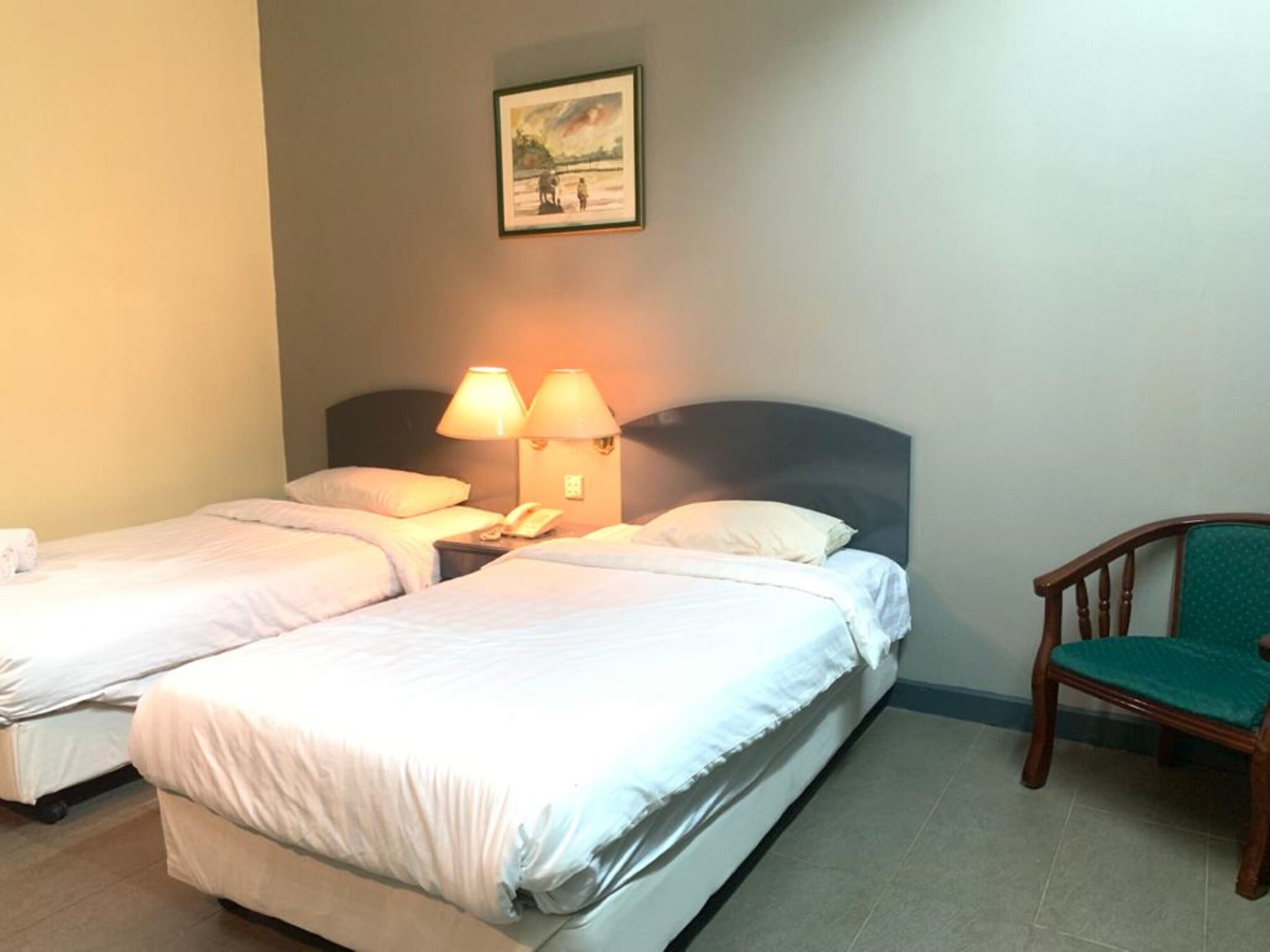 Phòng 2 giường đơn Deluxe | Trang bị nội thất với thiết kế riêng biệt, bàn 