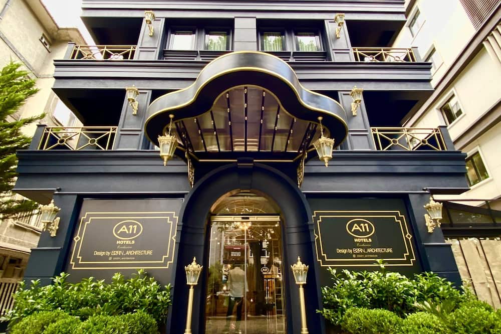 A11 Exclusive Hotel