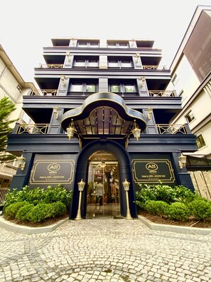 Fachada de la propiedad