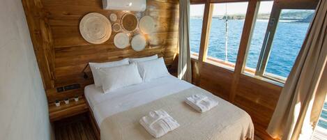 5 Schlafzimmer, Zimmersafe, Bügeleisen/Bügelbrett, WLAN