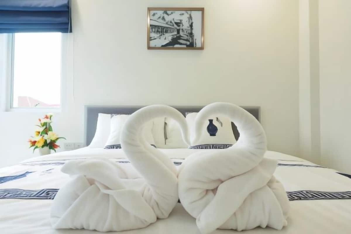 Copriletto in piuma, minibar, con stile personalizzato