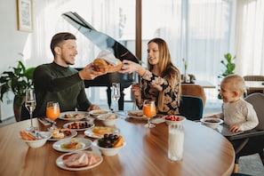 Daily buffet breakfast (EUR 16 per person)