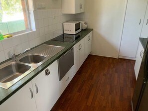 Basic Double or Twin Room | Private kitchen