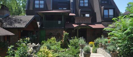 Voorkant van accommodatie