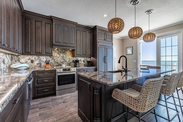 Fridge, microwave, dishwasher, coffee/tea maker