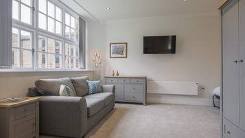 Estudio de lujo, baño privado, vistas al río (Apt 17 - City Centre ) | Salón