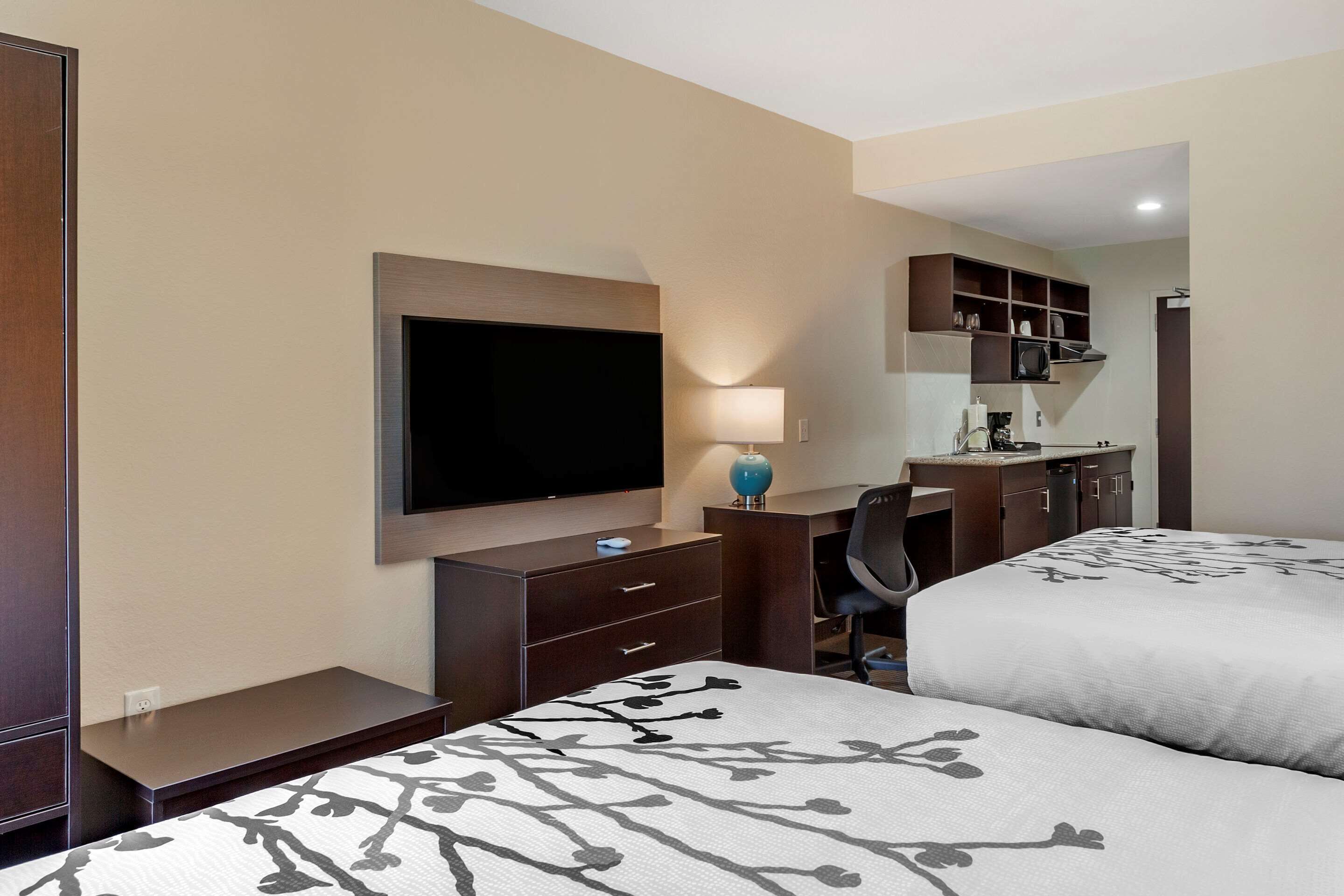 suite, 2 queen beds, non smoking (efficiency) | in-room safe, desk, wifi, bed sheets