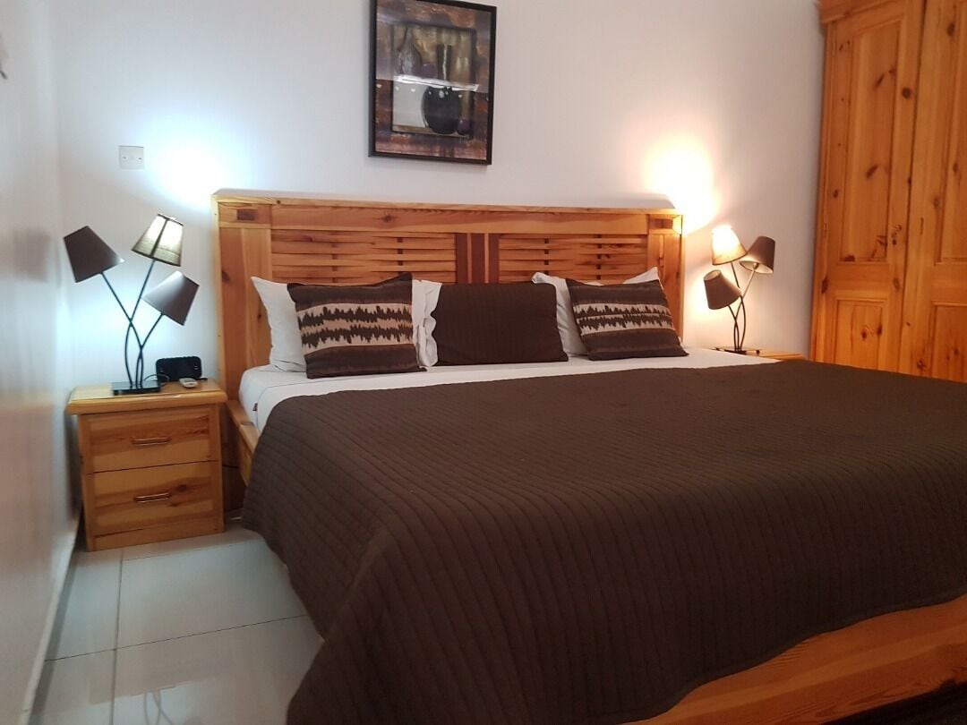 Apartment, 3 Bedrooms | 3 bedrooms, free WiFi, bed sheets