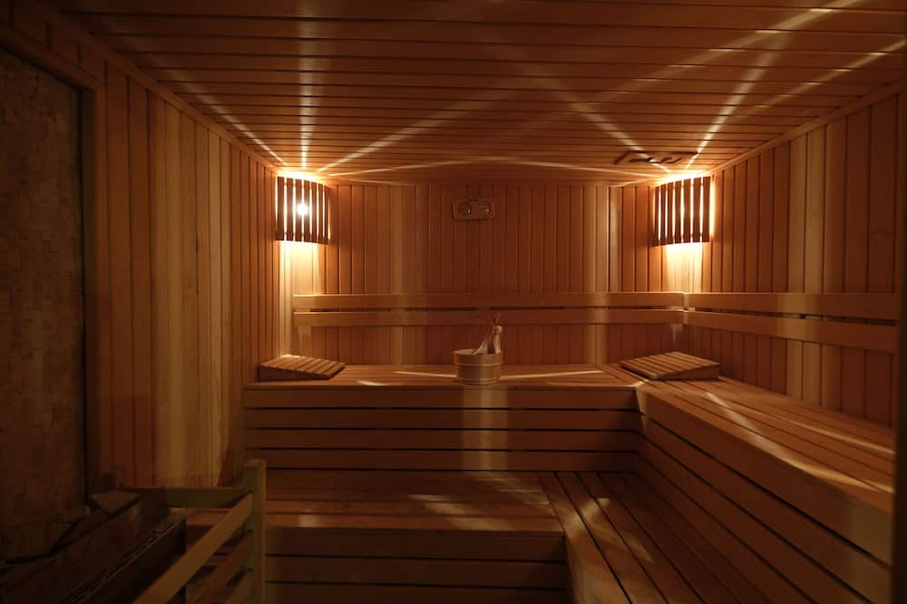 Les Lion Luxury Spa