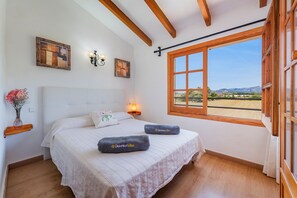 3 chambres, fer et planche Ă repasser, Wi-Fi gratuit, draps fournis