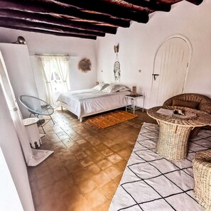 Bungalow (Maya) | Individually decorated, individually furnished, free WiFi, bed sheets - Out Of Medina (Aguerd)