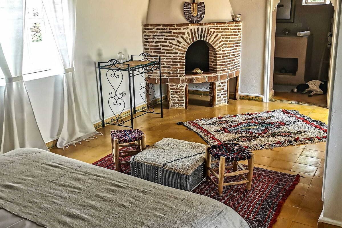 Bungalow (Yucca) | Wifi gratis, decoración personalizada y muebles diferentes 
