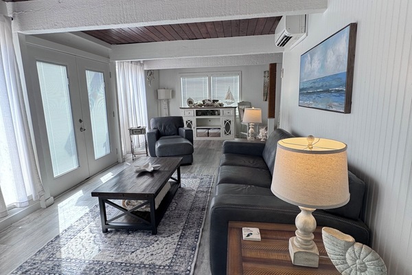 Tv, dvd-spelare och en stereo