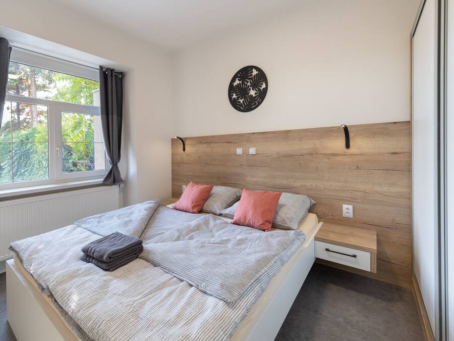 Ropa de cama hipoalergénica, colchones con efecto memoria y wifi gratis