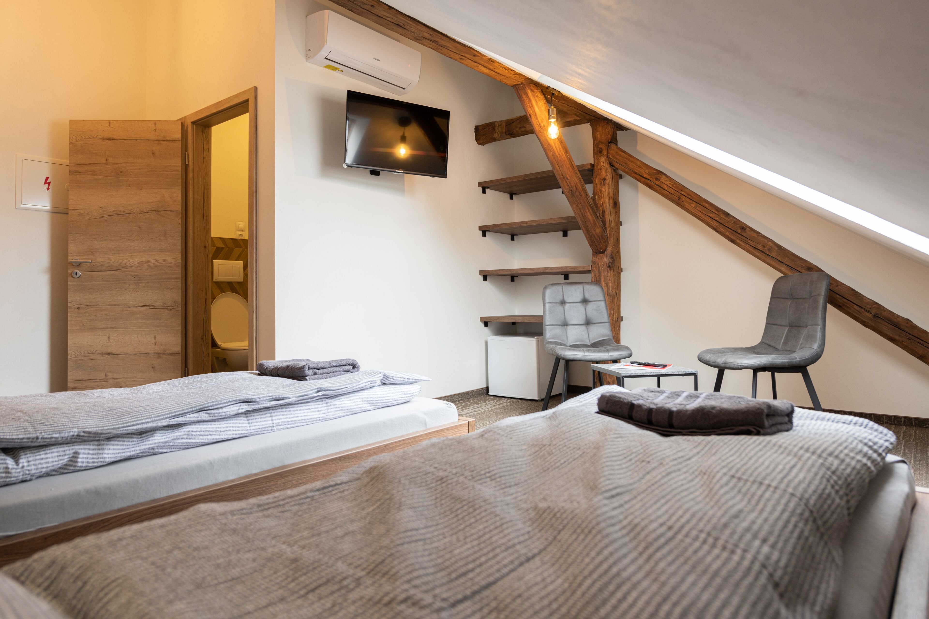 Kamar