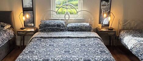 1 bedroom, Internet, bed sheets