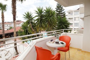 Family Apartment, 2 Bedrooms, Pool View | Balcony - New Garden Side (Manavgat)