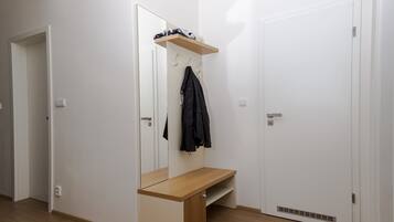 Pintu masuk properti