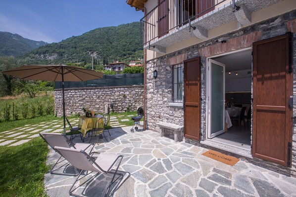 Outdoor dining - Lenno Dolcelago (Tremezzina)