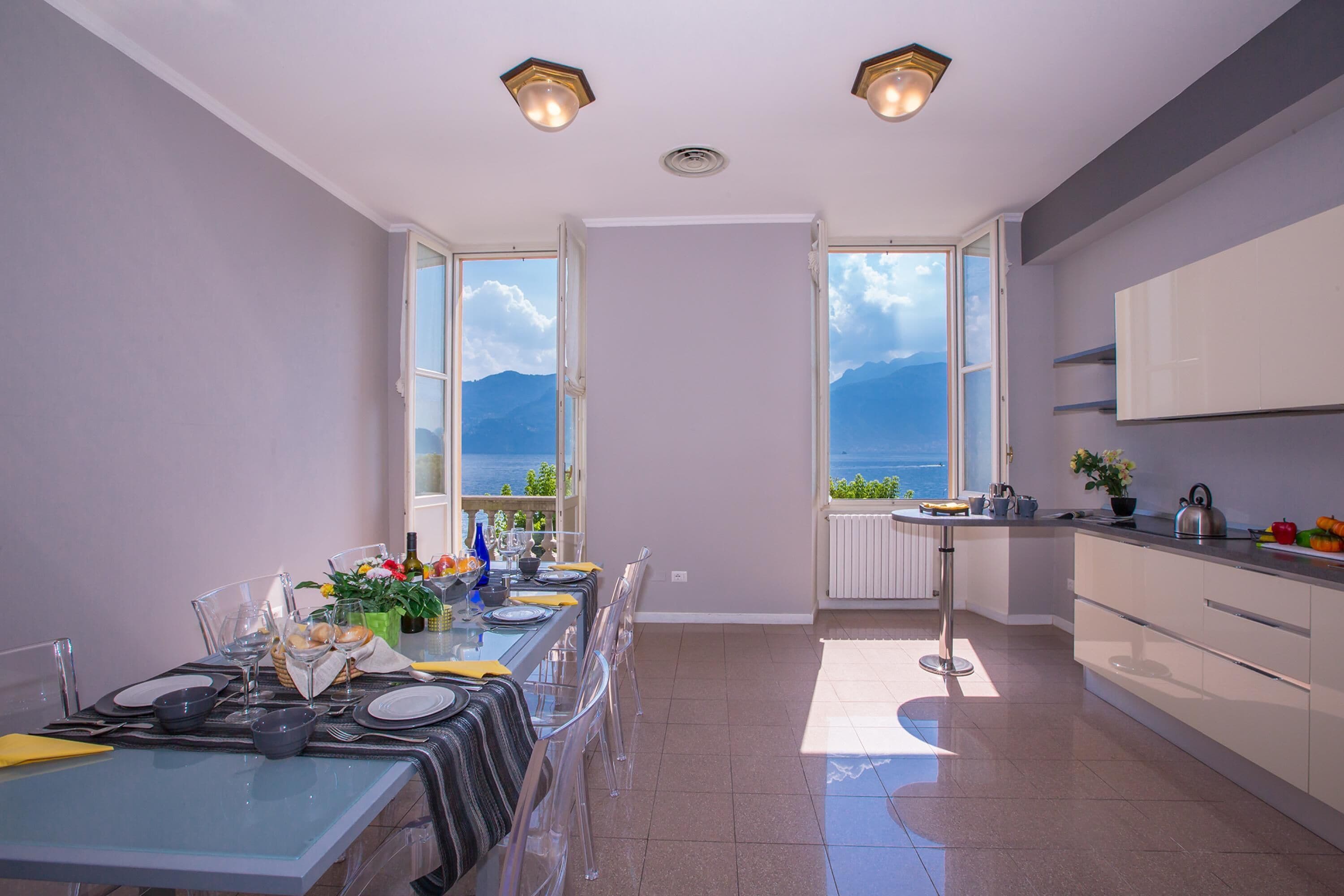 Appartement Familial, plusieurs chambres, en bord de lac (Casa Daniele) | Restauration
