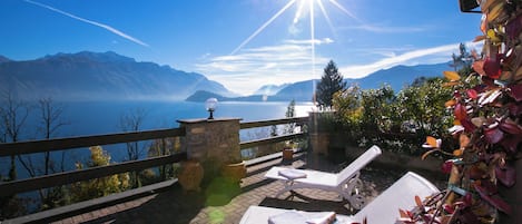 Family Apartment, Multiple Bedrooms, Mountainside (Veranda di Menaggio) | Terrace/patio