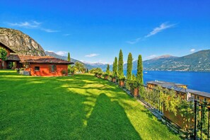 Vila família, 6 quartos, geladeira e micro-ondas, ao lado da montanha (Villa San Michele) | Área da propriedade