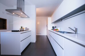 Family Villa, Multiple Bedrooms, Refrigerator & Microwave, Mountainside (Villa San Michele) | Private kitchen