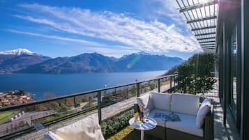 Family Apartment, Multiple Bedrooms, Mountainside (Penthouse-LakeView-AC-PrivateGarden) | Outdoor dining