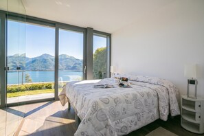 Familienapartment, 2 Schlafzimmer, Mikrowelle, Bergseite (Penthouse-LakeView-AC-PrivateGarden)