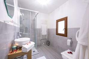 Bathroom - Villetta Argegno (Argegno)