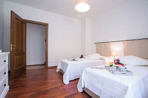 Familielejlighed - flere soveværelser (Casa Al Prato Apt. B) | 2 soveværelser, strygejern/strygebræt, gratis Wi-Fi, sengetøj