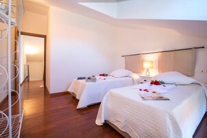 2 habitaciones, decoración personalizada y muebles diferentes