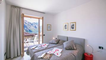 Townhouse Keluarga, beberapa kamar, 2 kamar mandi, tepi gunung (Villetta Arisia) | 3 kamar tidur, setrika/meja setrika, Wi-Fi gratis, dan seprai linen