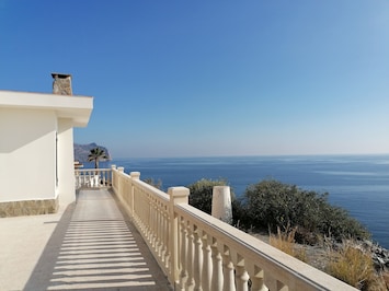 Εξωτερικός χώρος καταλύματος