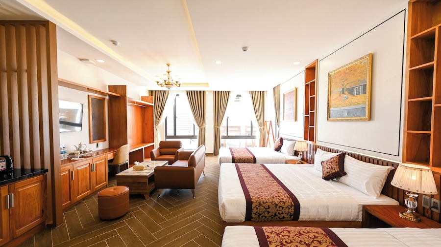 La Fleur Premium Central Apartment