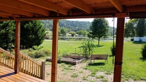 Property grounds - Homestead Cabin with hot tub                                                     (Strawberry Plains)