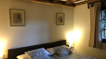 2 Schlafzimmer, Reisekinderbett, WLAN, Bettwäsche
