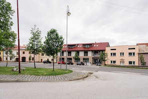 Exterior - Hotel Menhard (Vrbov)