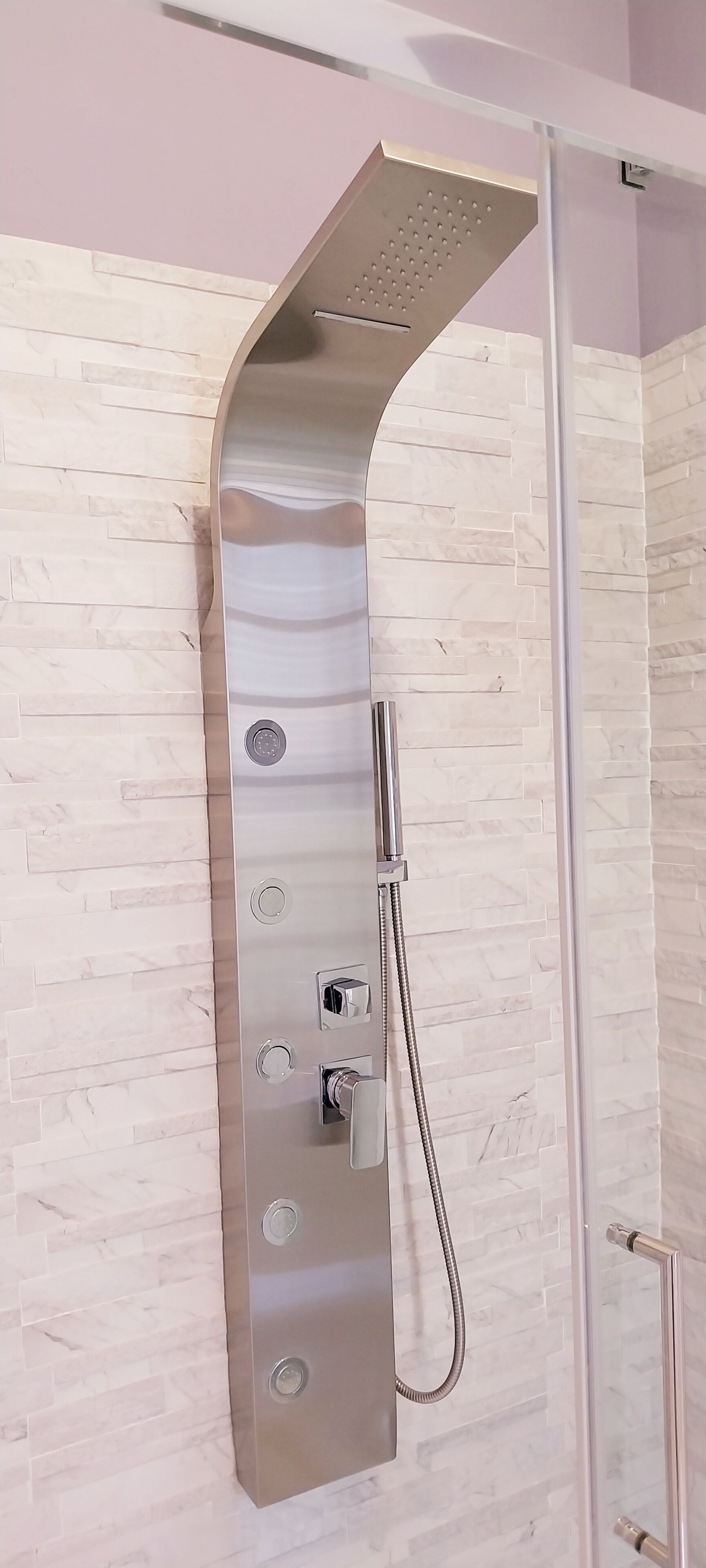 Deluxe Double Room, Balcony, Mountain View | Bathroom | Shower, hydromassage showerhead, free toiletries, hair dryer