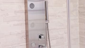Deluxe Double Room, Balcony, Mountain View | Bathroom | Shower, hydromassage showerhead, free toiletries, hair dryer