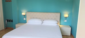 Deluxe Double Room, 1 King Bed, Garden View (Queen)