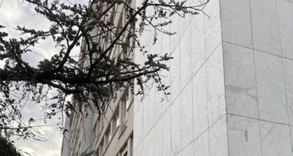 Athénée 40 by Homenhancement