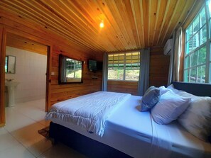 1 bedroom, WiFi - Liberty Suite Cottage 8 (Roseau)