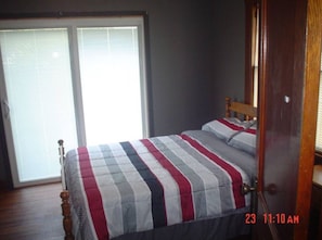 2 habitaciones, escritorio, wifi gratis y ropa de cama