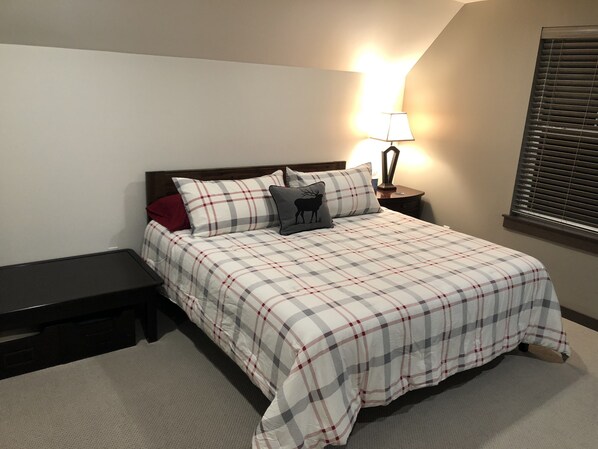 3 bedrooms, WiFi, bed sheets